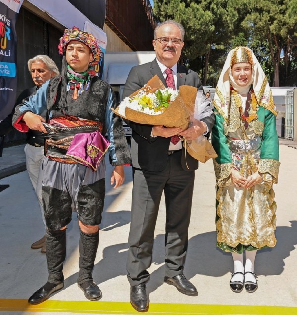 MANİSA KÜLTÜR YOLU HEYECANI BAŞLADI!  MANİSA KÜLTÜR YOLUNDA SANAT EĞLENCE GASTRONOMİ BİR ARADA